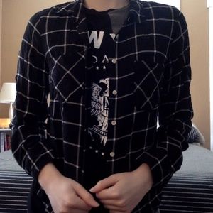 Black and white basic flannel